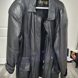 DANIER PURE LEATHER JACKET SIZE XXL.